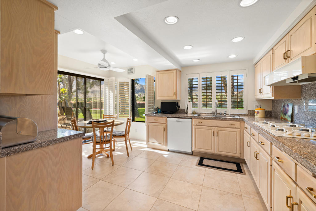 MLS #219139176DA image #14