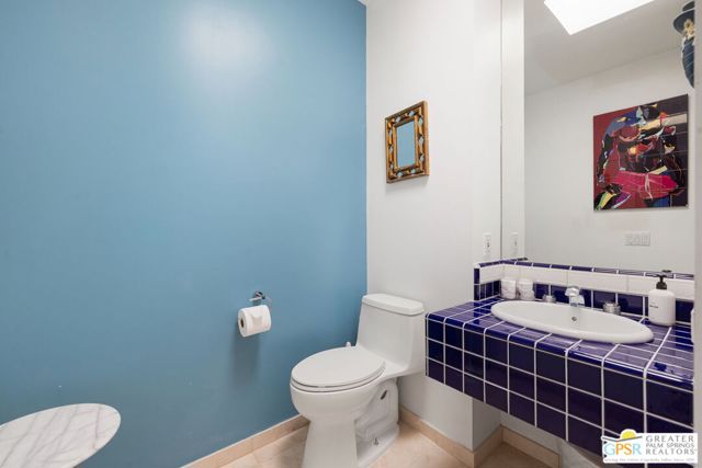 Image 52 of 57 For 311 Via Sol  