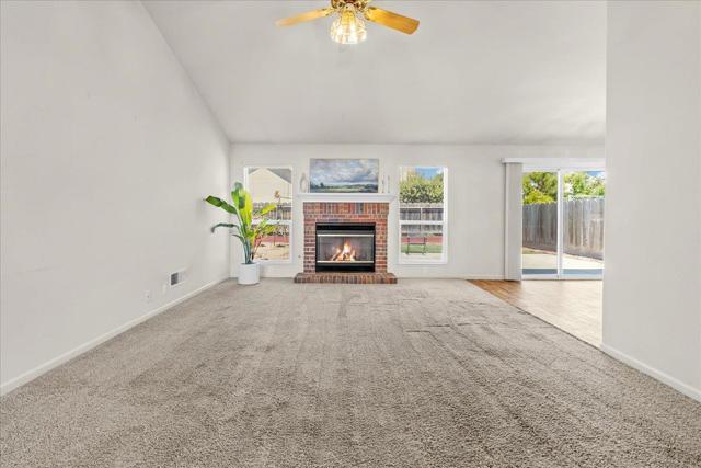 329 Westminster Drive, Salinas CA: https://media.crmls.org/mediaz/7824fd21-ec28-4e76-af7b-a28602390ae3.jpg