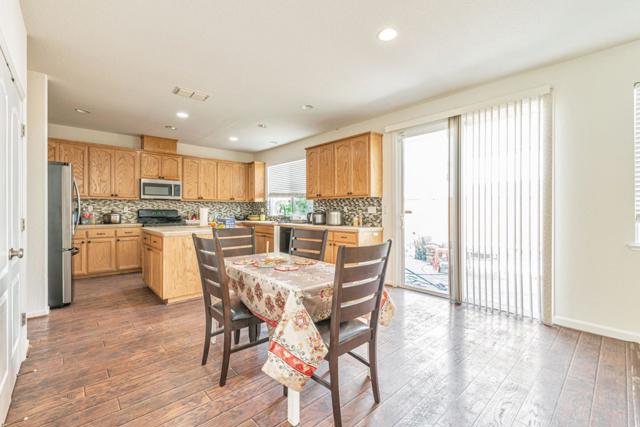 5305 Gold Creek Circle, Discovery Bay CA: https://media.crmls.org/mediaz/7825095f-8cb0-4b8b-b24e-886908eaa708.jpg