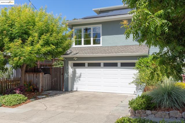 2773 Argyle Street, Oakland CA: https://media.crmls.org/mediaz/78254079-9370-4e41-b3a2-2ee0b519569b.jpg