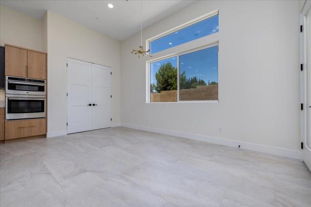 4195 Evergreen Lane, Banning CA: https://media.crmls.org/mediaz/78276b1c-4cf8-4bad-8a8c-ae1f49e6b889.jpg