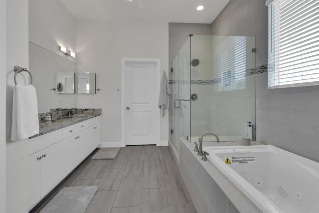Detail Gallery Image 13 of 28 For 380 Date St, Chula Vista,  CA 91911 - 3 Beds | 2/1 Baths