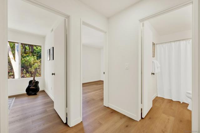 1122 Grape St, San Marcos CA: https://media.crmls.org/mediaz/78282040-0df3-4a11-bad4-ada2b1d480fe.jpg