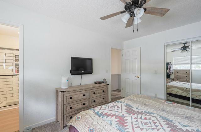 260 Paul Avenue, Salinas CA: https://media.crmls.org/mediaz/78288c25-ace5-4fbf-a899-1df34db3bb4c.jpg