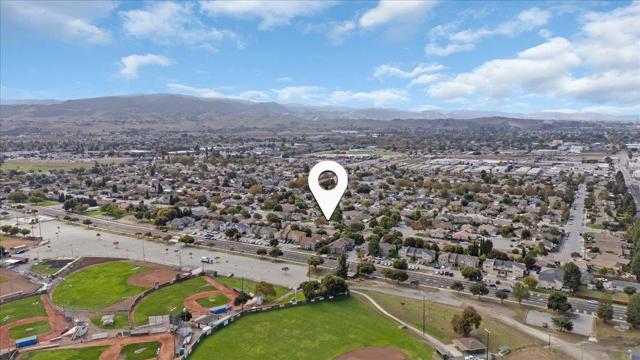 981 Marne Drive, Hollister CA: https://media.crmls.org/mediaz/78288d50-dba8-4562-ba95-4526f923a3c5.jpg