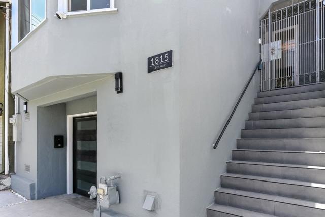 1815 18th Avenue, San Francisco CA: https://media.crmls.org/mediaz/7828b9e7-0088-43e9-ae38-8aef7a95e1eb.jpg