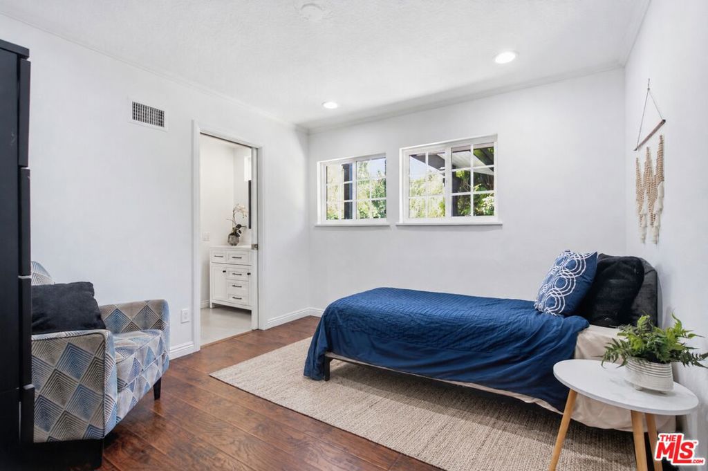 MLS #26841893 image #38