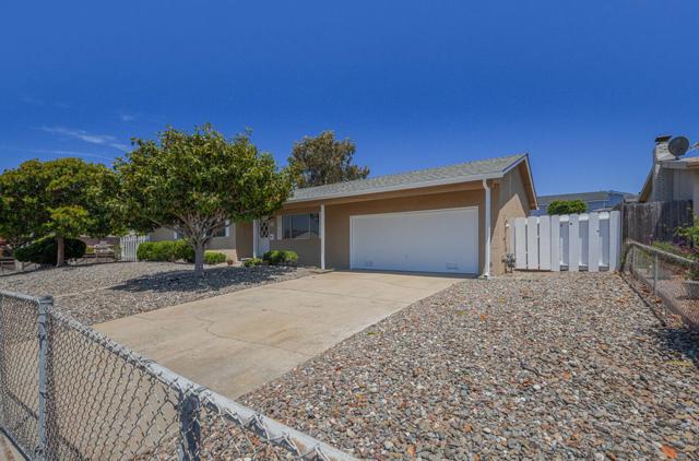 1622 Flores Street, Seaside CA: https://media.crmls.org/mediaz/782972b3-5184-4d07-97aa-917c90f1792a.jpg