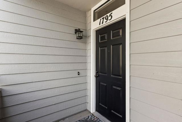 1795 Parkview Green Circle, San Jose CA: https://media.crmls.org/mediaz/782aa4b9-1649-46ce-9c44-a1eeeef97669.jpg