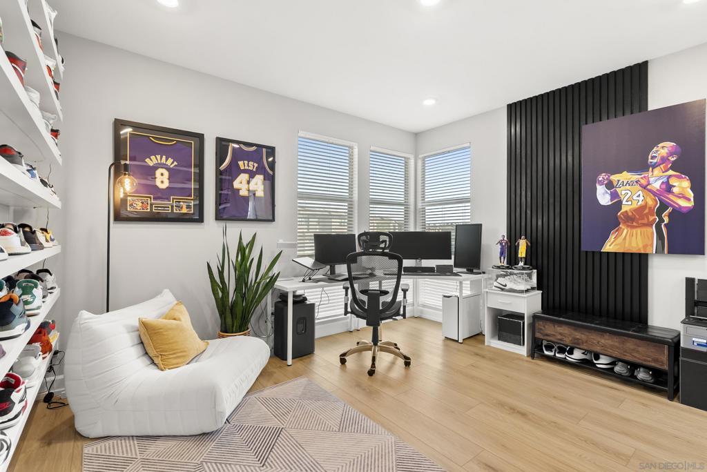 942 Lindbergh Dr - photo 12