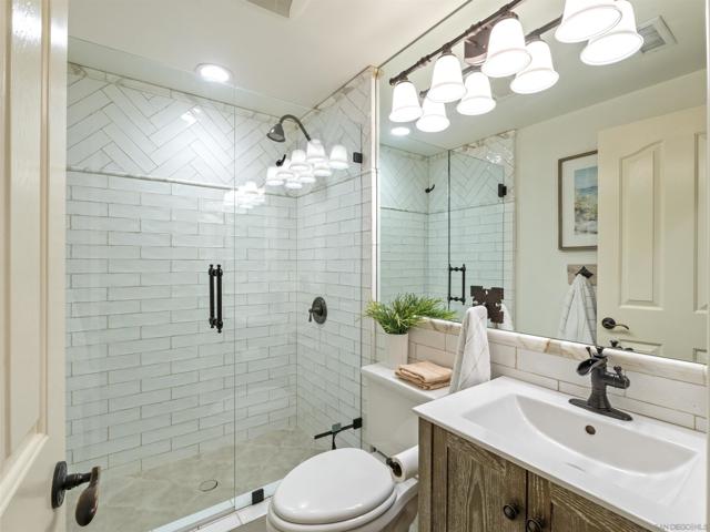 3424 CAMINO ALEGRE, Carlsbad CA: https://media.crmls.org/mediaz/782cd5da-2e68-4764-8c38-9dc12c567118.jpg