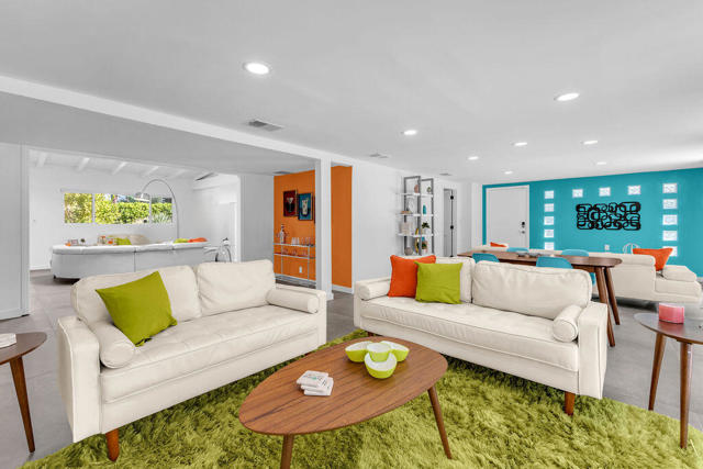 1075 E Sunny Dunes Road, Palm Springs, CA 92264