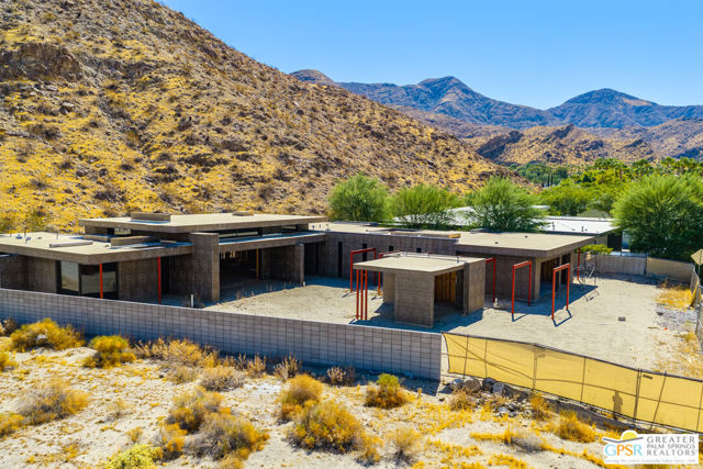 3172 E Bogert Trail, Palm Springs, CA 92264