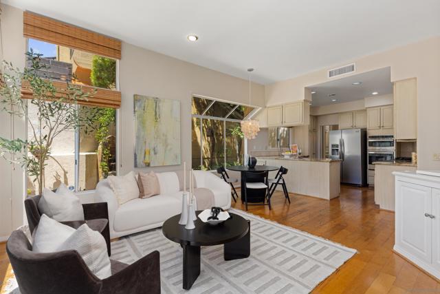 1466 Caminito Solidago, La Jolla CA: https://media.crmls.org/mediaz/782ea052-65d1-4c83-af9d-bcdcac6faefc.jpg