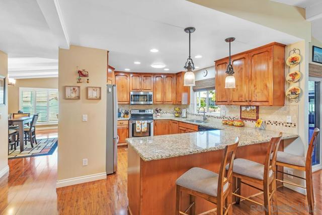 18218 Paradise Mountain Rd, Valley Center CA: https://media.crmls.org/mediaz/782f3c84-b4f4-4e2c-9a61-6e23e2ff5a07.jpg