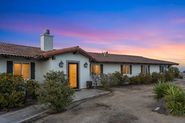 16641 Eagles Crest Rd, Ramona CA: https://media.crmls.org/mediaz/782f8340-5458-44c2-94fa-c35feb2c40b5.jpg