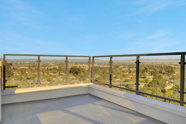 2500 Sage Street, San Mateo CA: https://media.crmls.org/mediaz/782fb447-c881-4158-abd7-05ae7056aa26.jpg