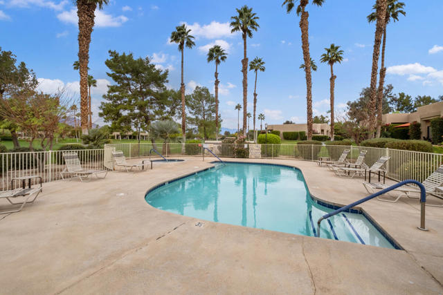 67837 N Portales Drive, Cathedral City CA: https://media.crmls.org/mediaz/78300409-7f0a-465b-9478-2ca7cebf7c74.jpg