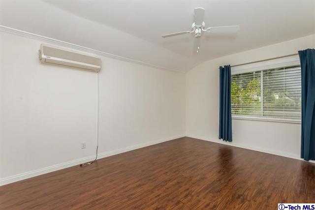 Detail Gallery Image 16 of 25 For 1890 Las Lunas St, Pasadena,  CA  - 3 Beds | 2 Baths