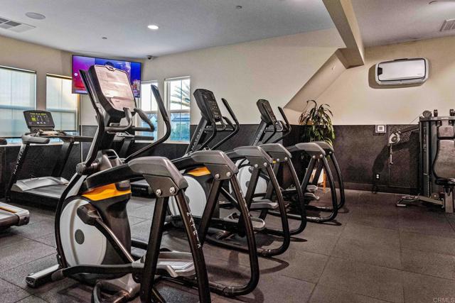 Detail Gallery Image 51 of 52 For 1184 Calle Oroblanco #3,  Chula Vista,  CA 91913 - 3 Beds | 3 Baths