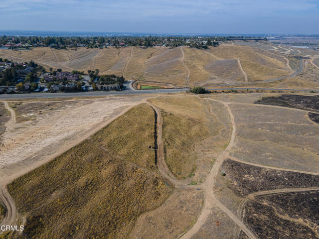 Detail Gallery Image 8 of 21 For 6215 S Fairfax Rd, Bakersfield,  CA 93307 - – Beds | – Baths