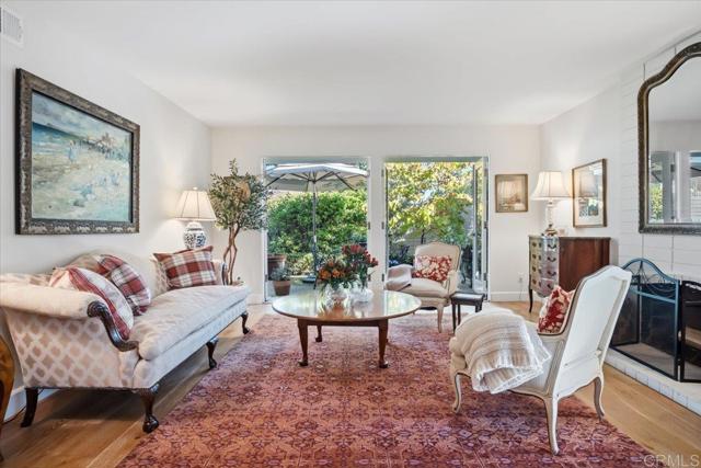 Detail Gallery Image 4 of 44 For 131 Cancha De Golf, Rancho Santa Fe,  CA 92091 - 2 Beds | 2 Baths