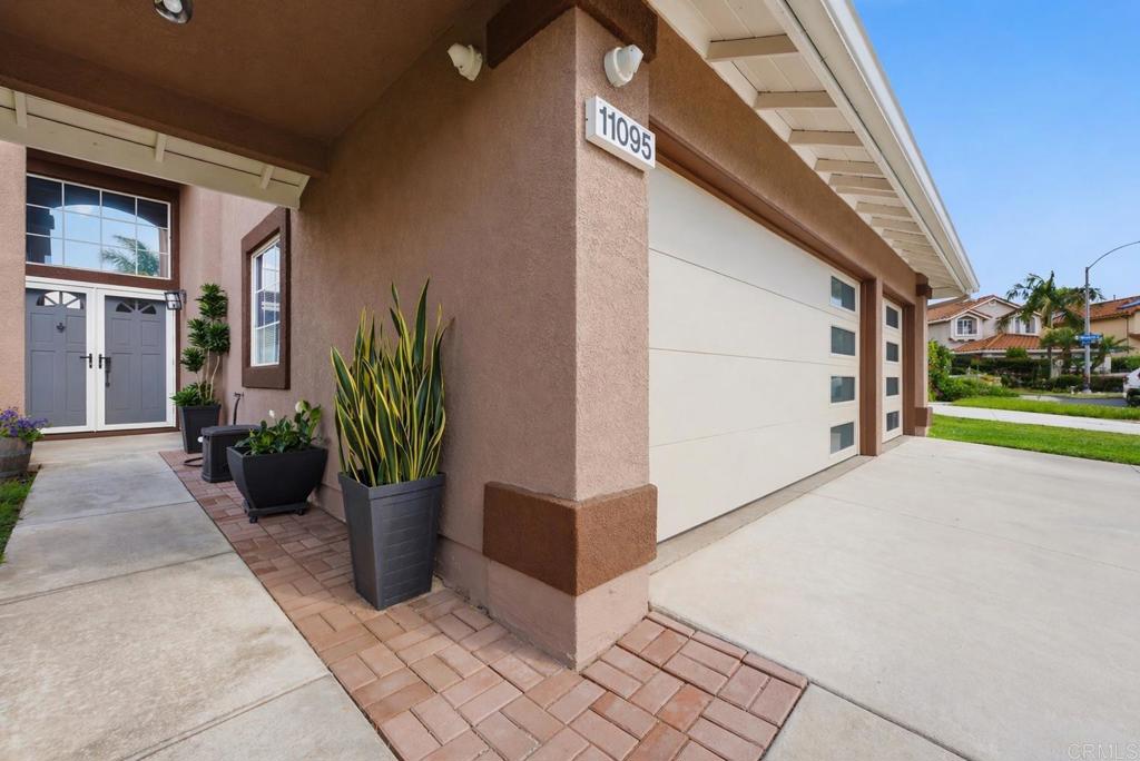 11095 Kite Hill Lane - photo 2