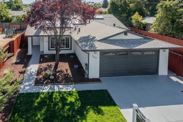 766 Joyce St, Livermore CA: https://media.crmls.org/mediaz/78327e0c-e7a9-408e-b678-076e78e36839.jpg