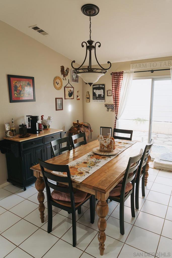 MLS #250043282SD image #9