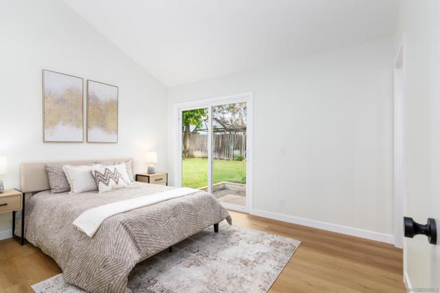 1130 Lake Ridge Dr, San Marcos CA: https://media.crmls.org/mediaz/783416ed-c51f-4eaf-a546-02ffee17186f.jpg