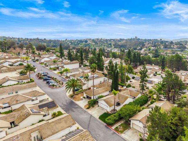 Detail Gallery Image 30 of 37 For 1887 Guilder Gln, Escondido,  CA 92029 - 3 Beds | 2 Baths