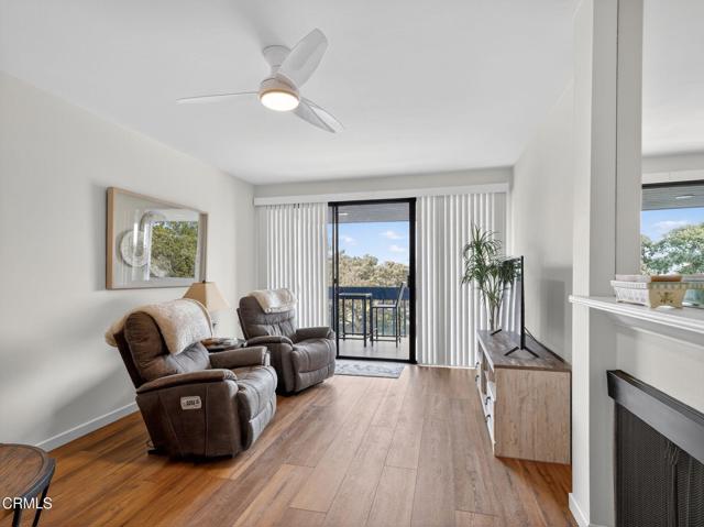Detail Gallery Image 3 of 33 For 350 Paseo De Playa #206,  Ventura,  CA 93001 - 2 Beds | 2 Baths