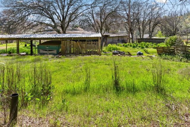 10264 Combie Road,  CA: https://media.crmls.org/mediaz/7834e12f-4207-4cc9-85a6-37e9ce31b91f.jpg