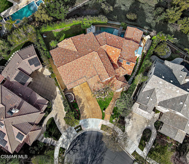 25877 Shady Oak Lane, Valencia CA: https://media.crmls.org/mediaz/78354986-d2ed-4cb0-bde1-97ac76c0872f.jpg