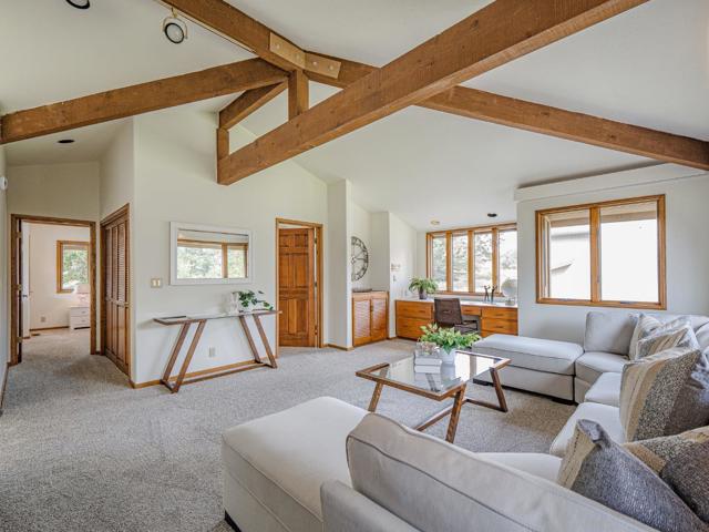 1125 Sumner Avenue, Aptos CA: https://media.crmls.org/mediaz/7835b593-a337-475e-b5e0-31e8febfb908.jpg