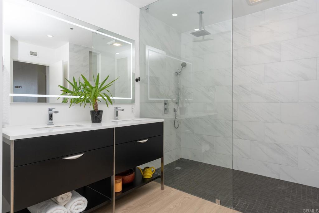 700 Front Street - photo 17