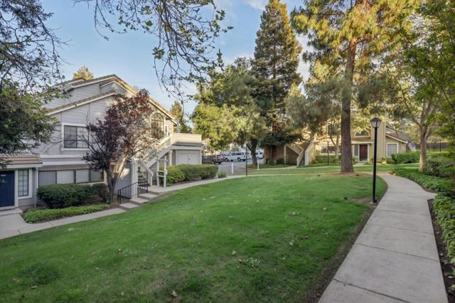 2890 Buena Crest Court, San Jose CA: https://media.crmls.org/mediaz/78375de0-a22f-4e11-8db2-fc2a2c3bcfbd.jpg