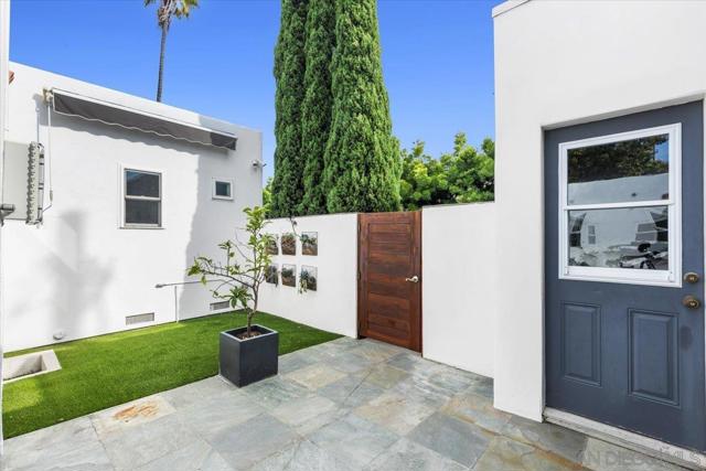 2778 Rosecrans St, San Diego CA: https://media.crmls.org/mediaz/78379fc7-f253-48d1-90d9-2a08970cb410.jpg
