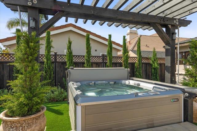 834 English Walnut Way, Morgan Hill CA: https://media.crmls.org/mediaz/7838e434-a584-4666-a967-ebd44326cc51.jpg