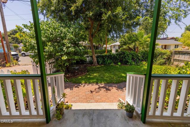 216 N Fulton Street, Ojai CA: https://media.crmls.org/mediaz/783a48c9-f02c-45f0-87af-0264b489fceb.jpg