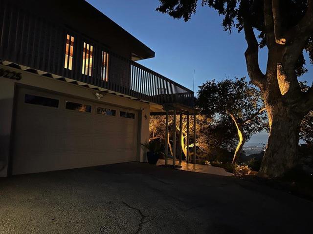 3225 Upper Lock Avenue, Belmont CA: https://media.crmls.org/mediaz/783aaf47-4bca-4b32-8fe0-d65fc3335749.jpg