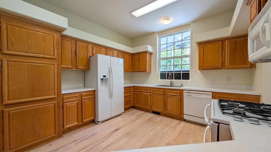 5447 Don Luis Drive - photo 7
