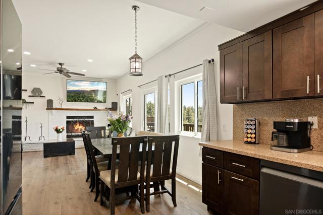 1141 Grass Valley Road, Lake Arrowhead CA: https://media.crmls.org/mediaz/783b0a51-025c-4ef7-9e5a-88b1874c6c9f.jpg