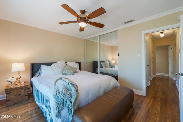 6120 Zelzah Avenue, Encino CA: https://media.crmls.org/mediaz/783ba3a3-67a0-4ddd-8374-aadb479b256c.jpg