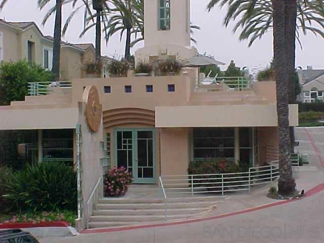 12646 Carmel Country Road, San Diego CA: https://media.crmls.org/mediaz/783bc57d-6699-4d3d-b97a-66e30808888c.jpg