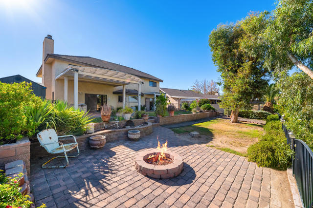 204 Fairway Drive, Needles CA: https://media.crmls.org/mediaz/783cb302-4c9f-4e3b-b097-e3387682be64.jpg