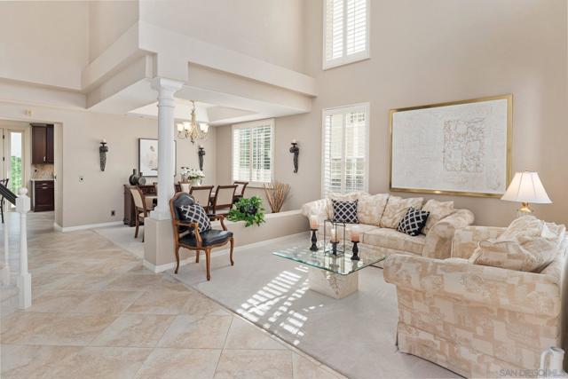 18027 Chieftain Ct, San Diego CA: https://media.crmls.org/mediaz/783d900c-2d55-49dd-aad0-14bb5c2417ff.jpg