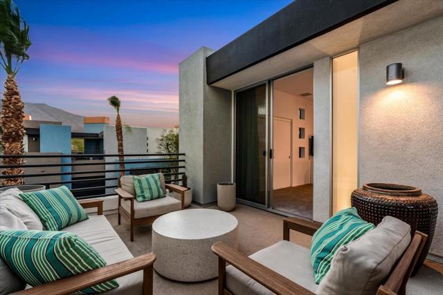 3552 Melody Lane, Palm Springs CA: https://media.crmls.org/mediaz/783e86ef-cb28-4bca-a8bf-68e36c1be8f8.jpg