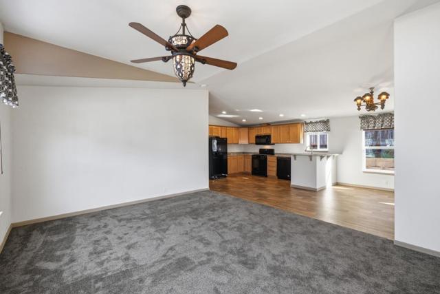 347 Carmel Avenue, Marina CA: https://media.crmls.org/mediaz/783e9020-e26e-42e5-afc0-c9d74d83404b.jpg